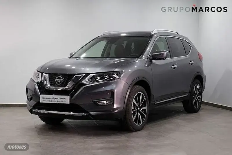 Usado Nissan X-Trail Tekna 150 CV (110 kW) 2021 Gris SUV