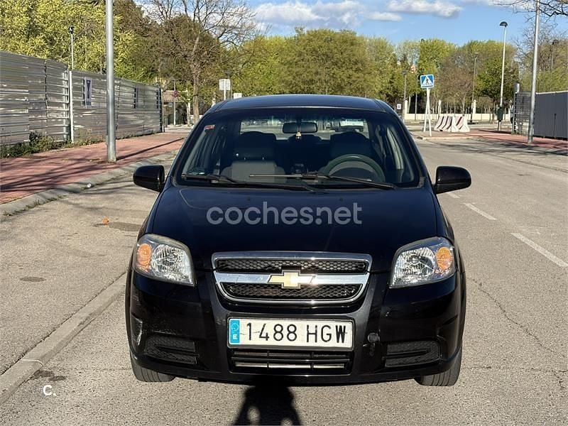 Usado Chevrolet Aveo LS 86 CV (63 kW) 2011 Negro Berlina