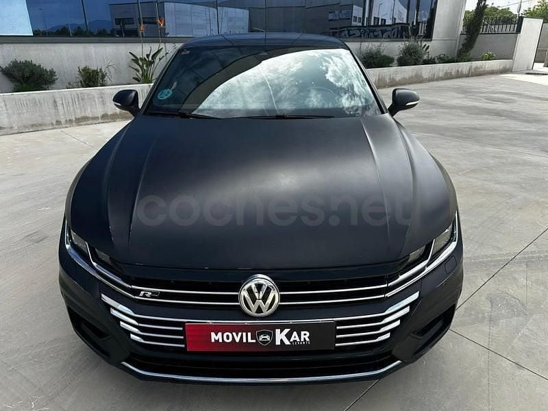 Usado VW Arteon R-line 150 HP (110 kW) 2019 Cinzento Citadino