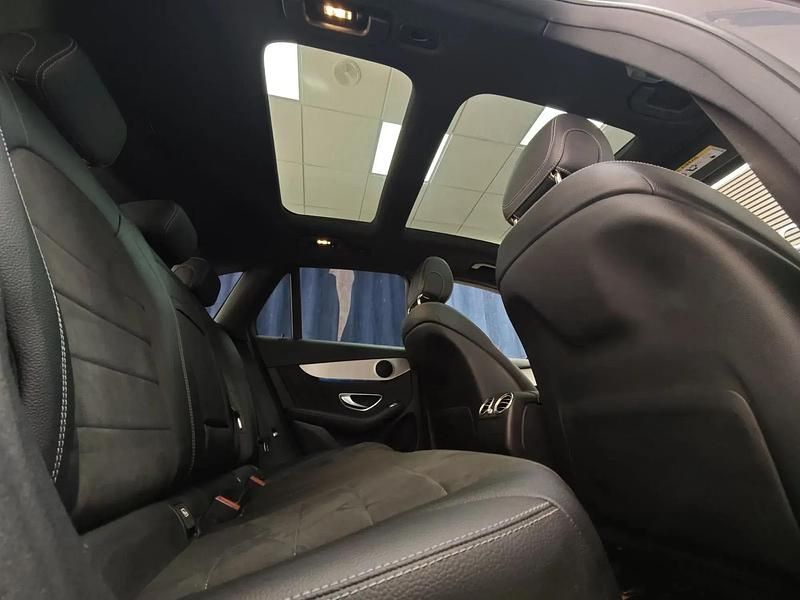 Usado Mercedes GLC220 170 HP (125 kW) 2015 Preto SUV