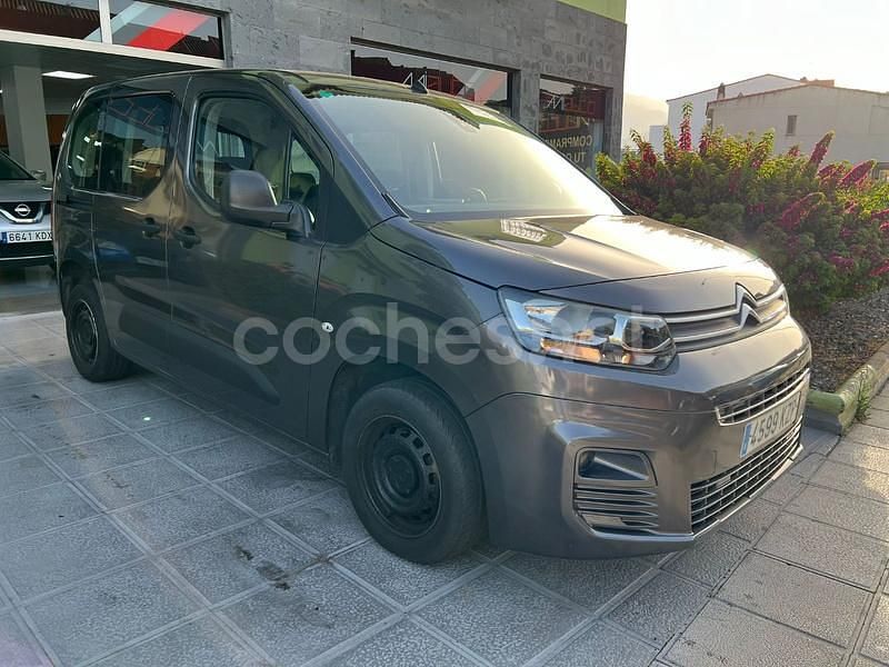 Usado Citroën Berlingo PureTech 110 CV (80 kW) 2019 Gris / plata Monovolumen
