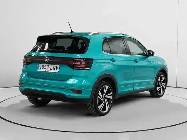 Usado VW T-Cross Sportline 110 CV (80 kW) 2021 Azul SUV