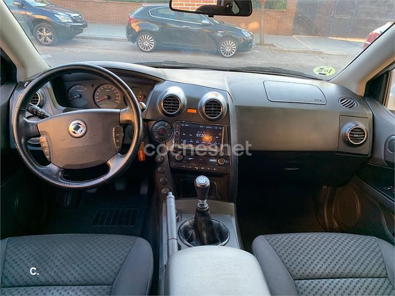 Blanco Usado 2009 Ssangyong (KGM) Actyon SUV | 6100 € (Caro) - Imagen 1/4