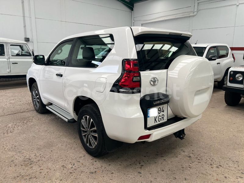 Usado Toyota Land Cruiser 177 CV (130 kW) 2018 Blanco SUV