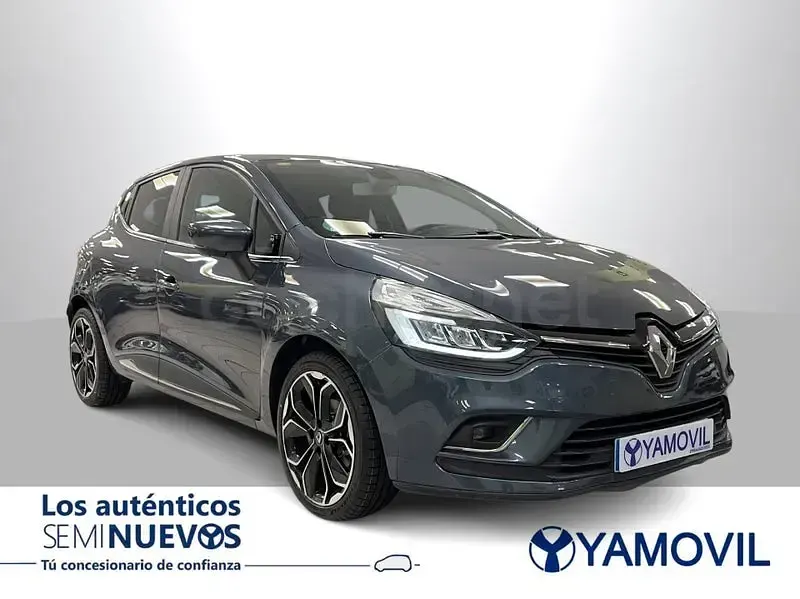Usado Renault Clio IV Zen 90 CV (66 kW) 2018 Gris / plata Berlina