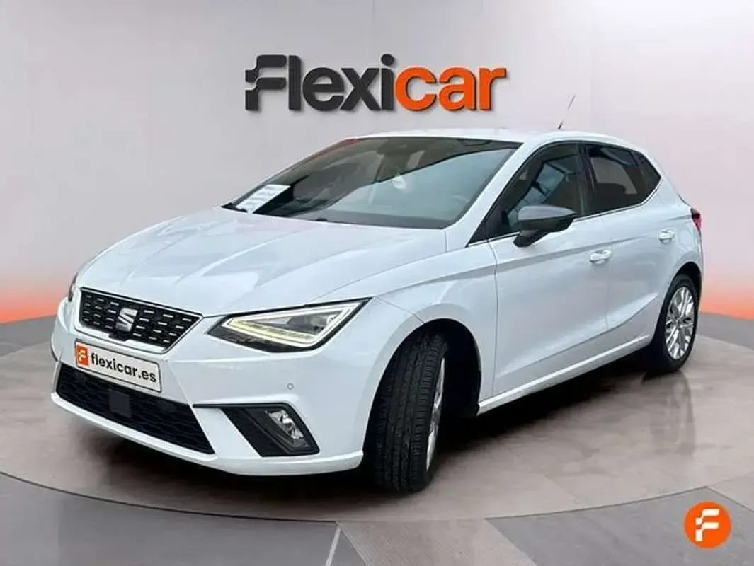 Usado Seat Ibiza 115 CV (84 kW) 2024 Blanco Utilitario