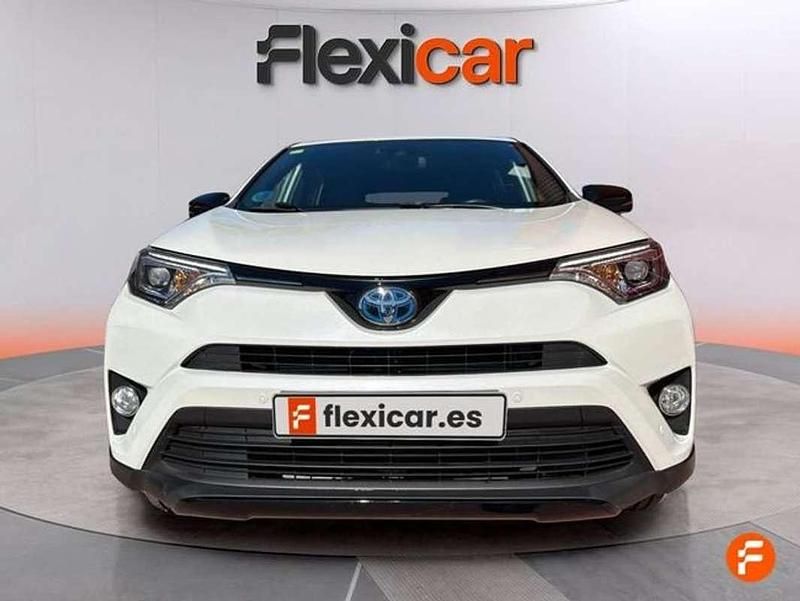 Usado Toyota RAV4 Hybrid Advance 197 CV (144 kW) 2017 Blanco SUV