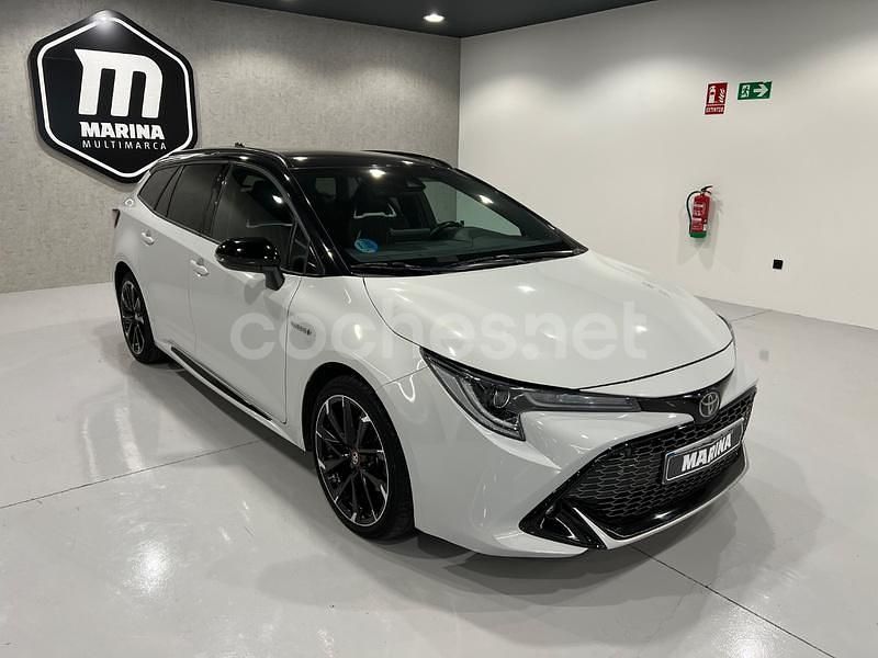 Usado Toyota Corolla Sport 196 CV (144 kW) 2022 Blanco Familiar