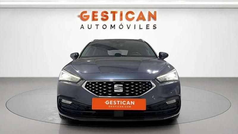 Usado Seat Leon XCELLENCE 207 CV (152 kW) 2021 Gris Familiar