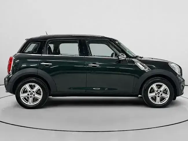 Usado Mini One D Countryman 90 CV (66 kW) 2014 Verde SUV