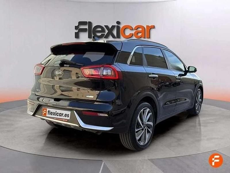 Begagnad Kia Niro 141 HK (103 kW) 2019 Svart SUV