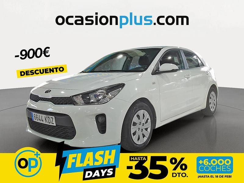 Blanco Usado 2017 Kia Rio Utilitario | 11.250 € (Un poco caro) - Imagen 1/4