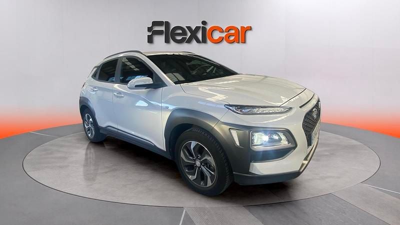Usado Hyundai Kona 141 CV (103 kW) 2020 Blanco SUV