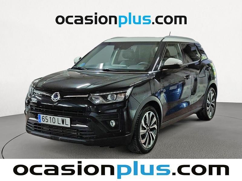 Negro Usado 2022 Ssangyong Tivoli Limited SUV | 19.537 € (Un poco caro) - Imagen 1/4