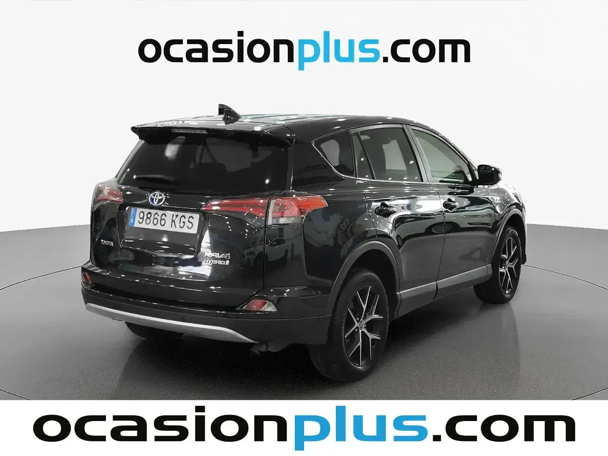 Usado Toyota RAV4 197 CV (144 kW) 2018 Negro SUV