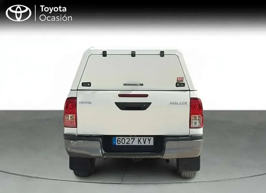 Usado Toyota HiLux 144 CV (105 kW) 2019 Blanco Pickup/Camioneta