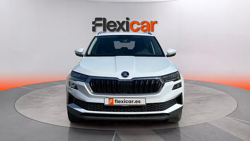Usado Skoda Karoq Style 150 CV (110 kW) 2023 Blanco SUV