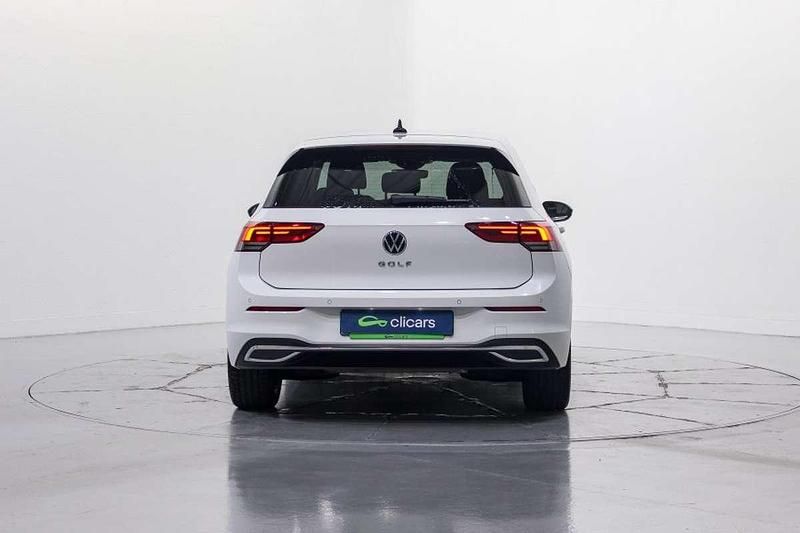 Usado VW Golf VII Style 150 CV (110 kW) 2021 Blanco Utilitario
