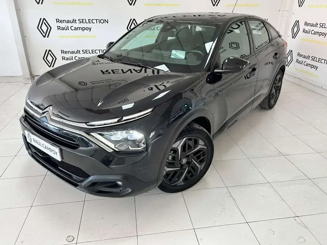 Usado Citroën C4 Feel 131 CV (96 kW) 2021 Negro Utilitario