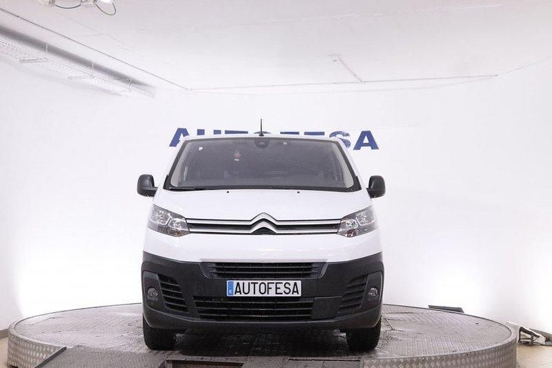 Usado Citroën Jumpy 120 CV (88 kW) 2023 Blanco Monovolumen