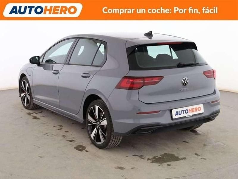 Usado VW Golf VIII GTE 245 CV (180 kW) 2023 Gris Berlina