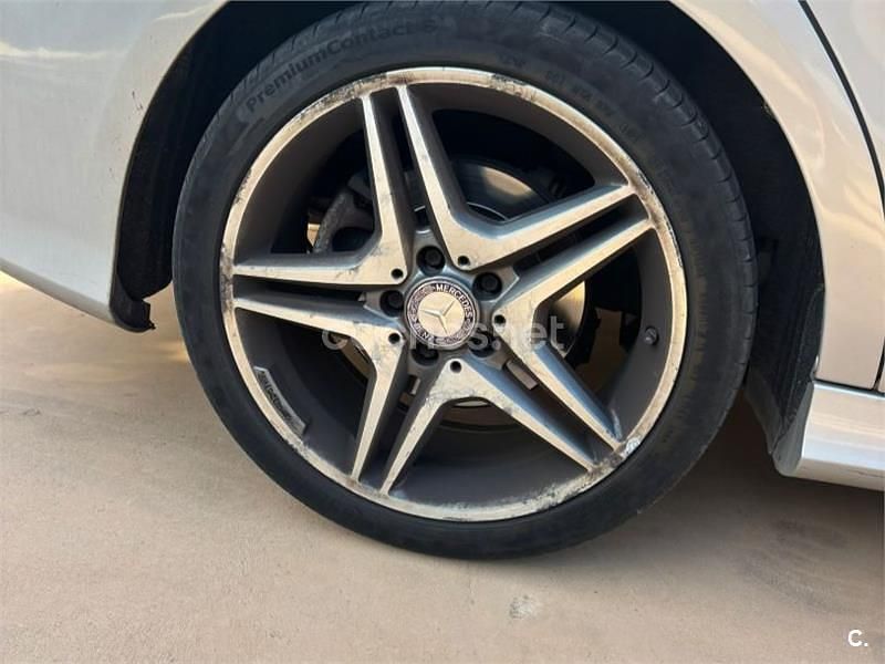 Gris / plata Usado 2016 Mercedes CLA200 Shooting Brake AMG line Familiar | 19.500 € (Buen precio) - Imagen 1/4