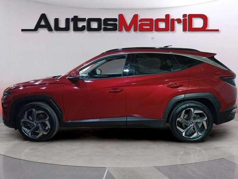 Usado Hyundai Tucson Style 230 CV (169 kW) 2022 Rojo SUV