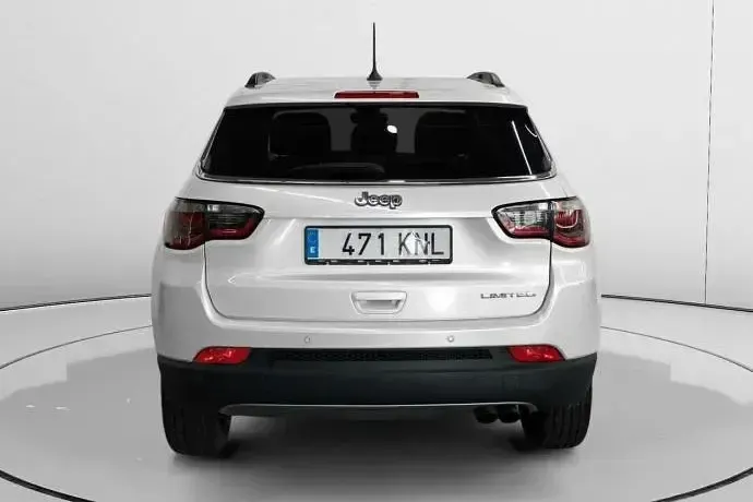 Usado Jeep Compass Limited 140 CV (102 kW) 2018 SUV