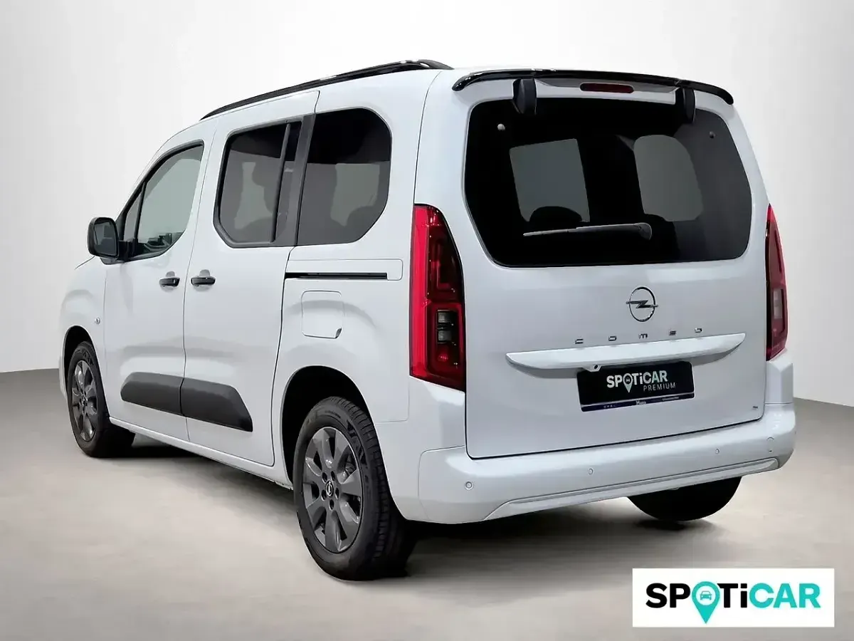 Nuevo Opel Combo 101 CV (74 kW) 2026 Blanco Monovolumen