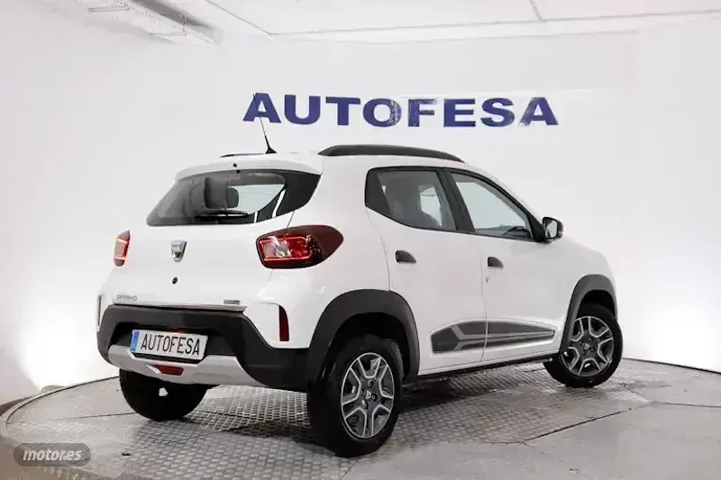 Usado Dacia Spring Business 33 kW (45 CV) 2021 Blanco Utilitario