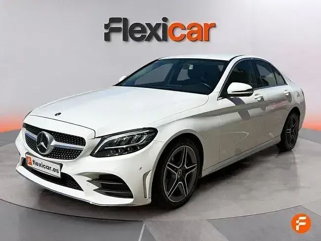 Używany Mercedes C200 184 KM (135 kW) 2018 Biały Sedan/Limuzyna