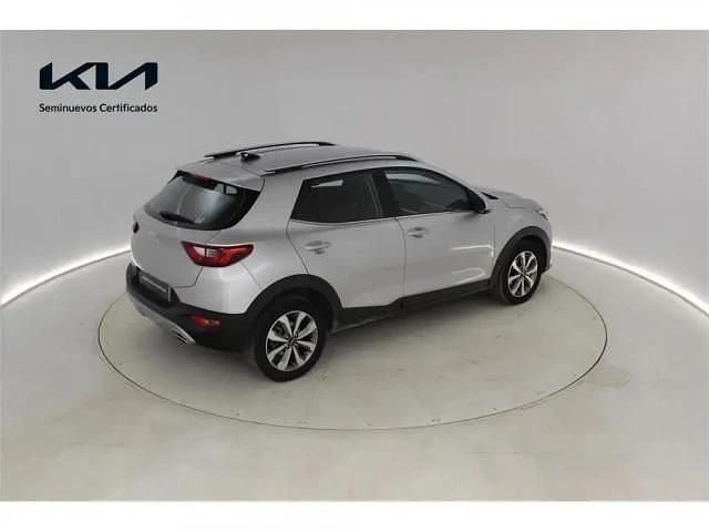 Usado Kia Stonic 101 CV (74 kW) 2024 Todoterreno SUV