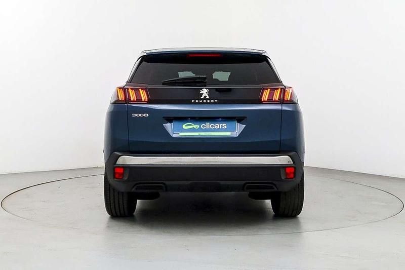 Usado Peugeot 3008 Allure 136 CV (100 kW) 2024 Azul SUV