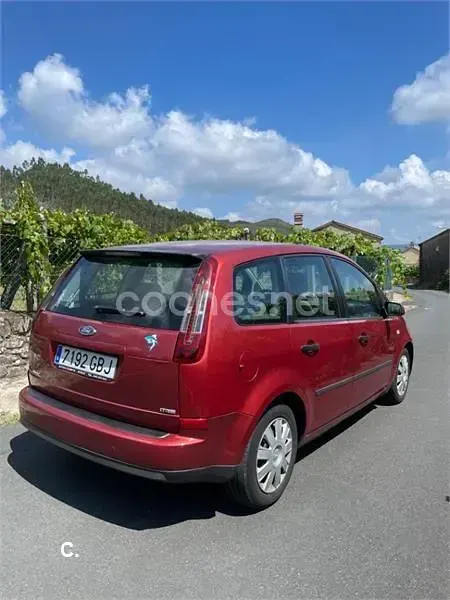 Usado Ford C-MAX Trend 90 CV (66 kW) 2008 Rojo Monovolumen