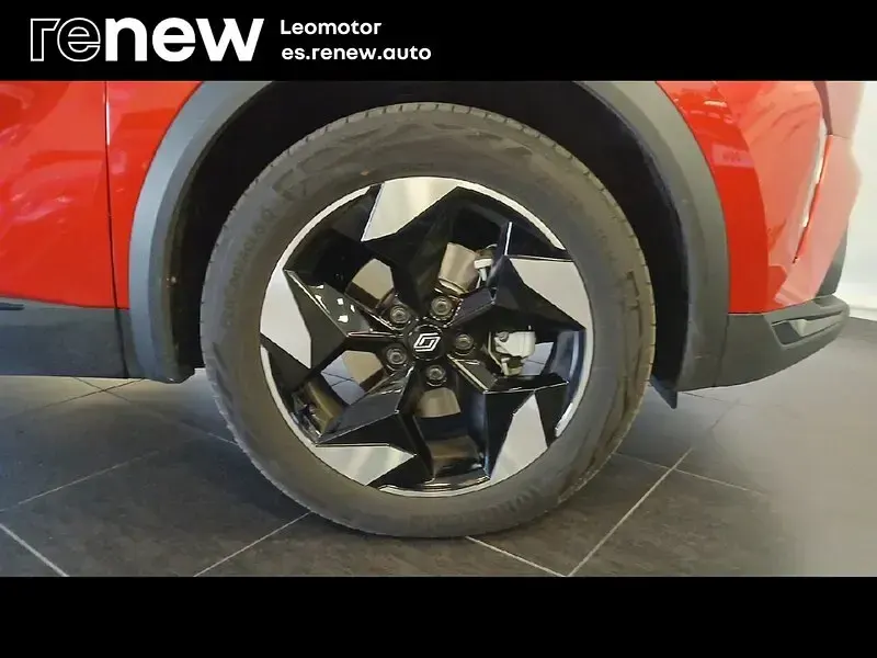 Usado Renault Captur Techno 160 CV (117 kW) 2025 Rojo SUV