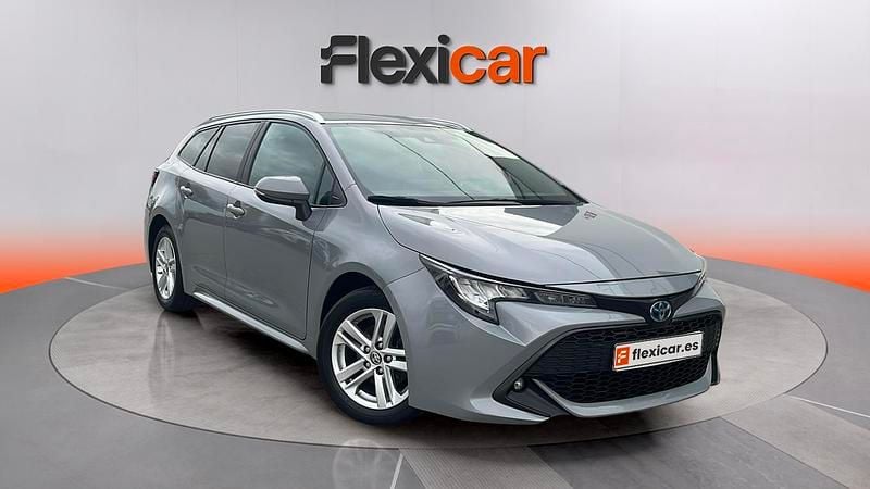 Usado Toyota Corolla Active 122 CV (89 kW) 2022 Gris Berlina