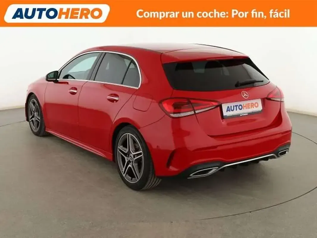 Usado Mercedes A200 AMG line 150 CV (110 kW) 2019 Rojo Berlina