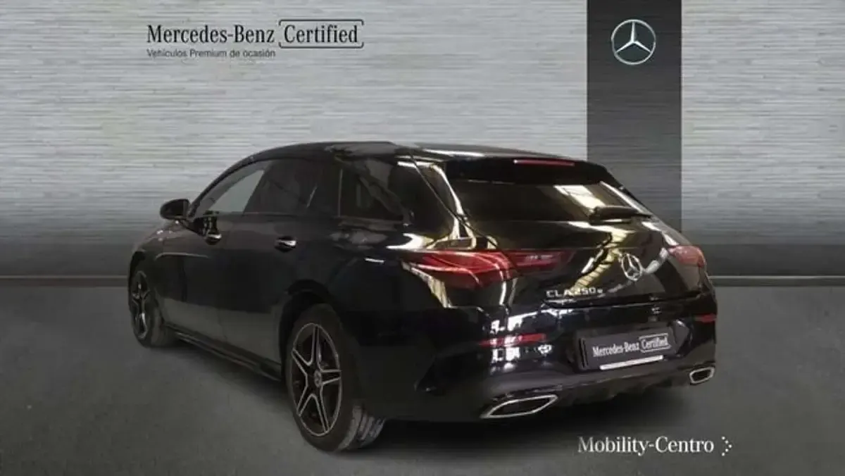 Usado Mercedes CLA250e 218 CV (160 kW) 2025 Negro Coupe