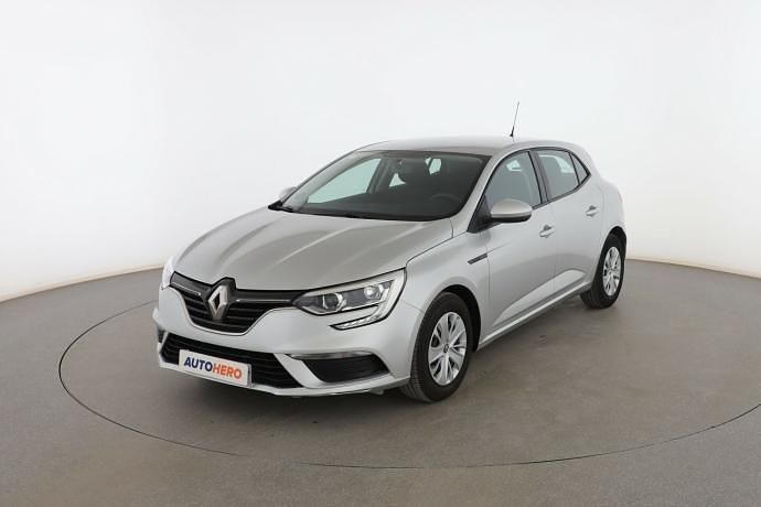 Usado Renault Mégane IV Life 102 CV (75 kW) 2019 Gris Berlina