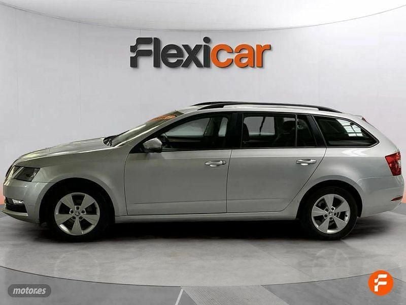 Usado Skoda Octavia Ambition 115 CV (84 kW) 2019 Gris Familiar