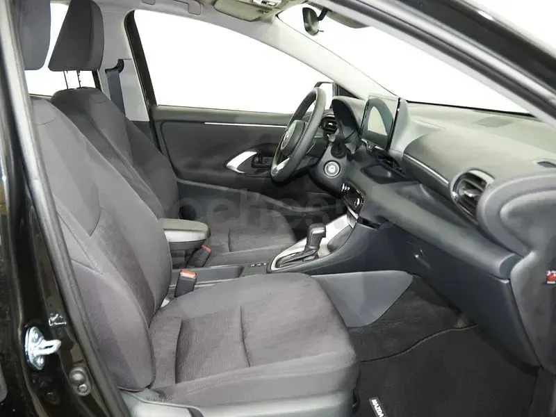 Usado Mazda 2 Center-Line 116 CV (85 kW) 2025 Negro Utilitario