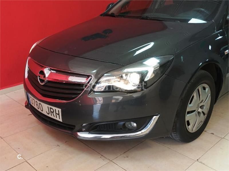 Gris / plata Usado 2016 Opel Insignia Expression Berlina | 7600 € (Precio justo) - Imagen 1/4