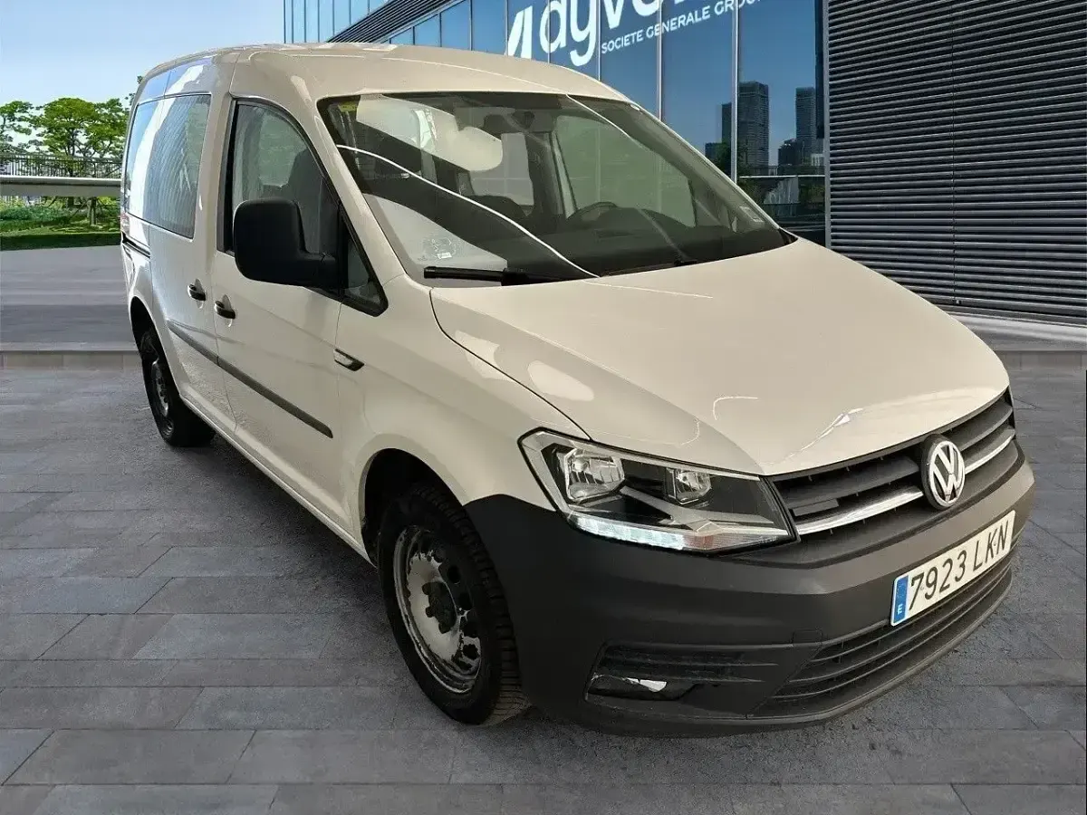 Usado VW Caddy 122 CV (89 kW) 2020 Blanco Monovolumen