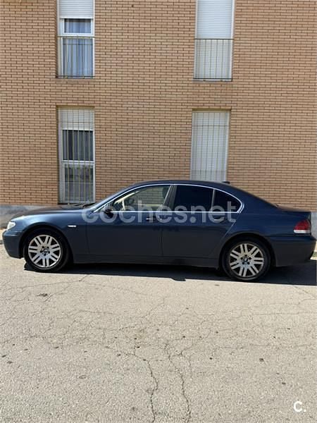 Usado BMW 730 Comfort Edition 218 CV (160 kW) 2003 Azul Berlina