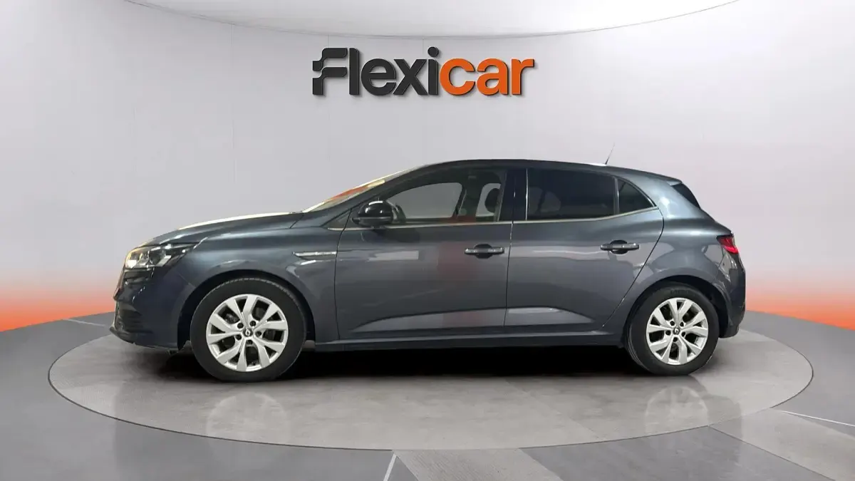 Usado Renault Mégane LIMITED 140 CV (102 kW) 2020 Gris Berlina