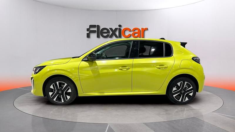 Käytetty Peugeot 208 Allure 110 HP (80 kW) 2025 Keltainen Viistoperä