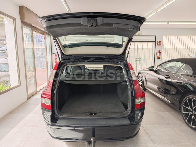 Usado Volvo V50 Momentum 180 CV (132 kW) 2006 Negro Familiar