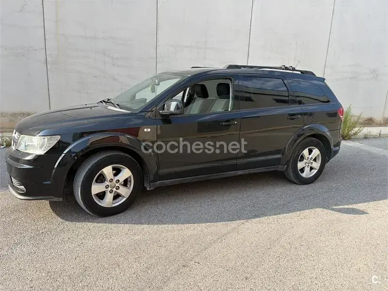 Usado Dodge Journey SXT 140 CV (102 kW) 2009 Negro SUV