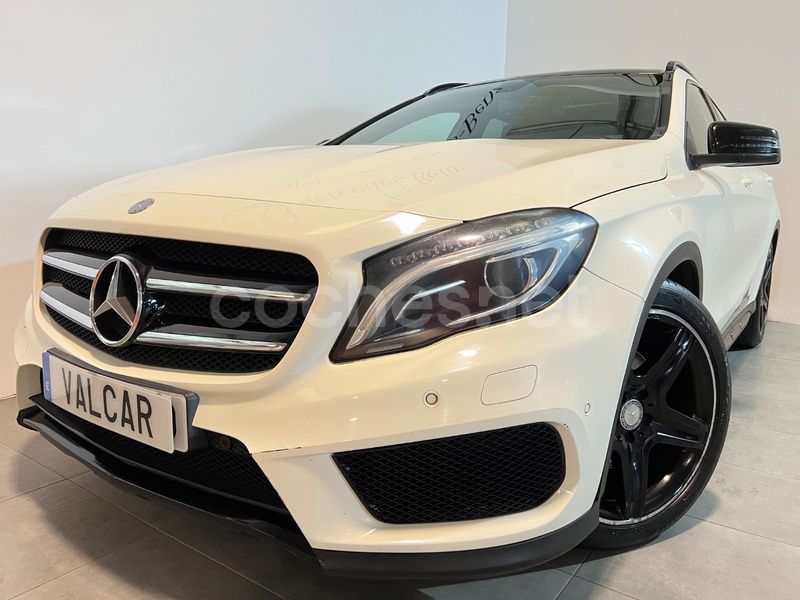 Blanco Usado 2014 Mercedes GLA220 AMG line SUV | 14.490 € (Precio justo) - Imagen 1/4