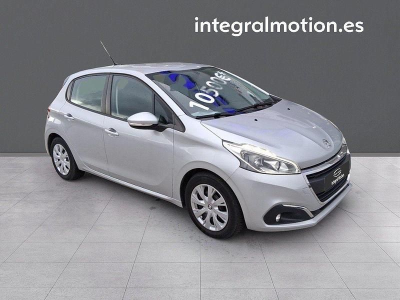 Usado Peugeot 208 Active 99 CV (72 kW) 2017 Otros Utilitario